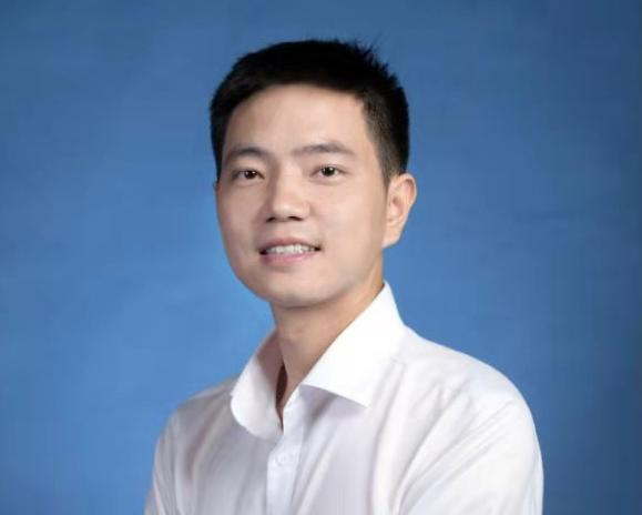 唐继伟博士、副主任